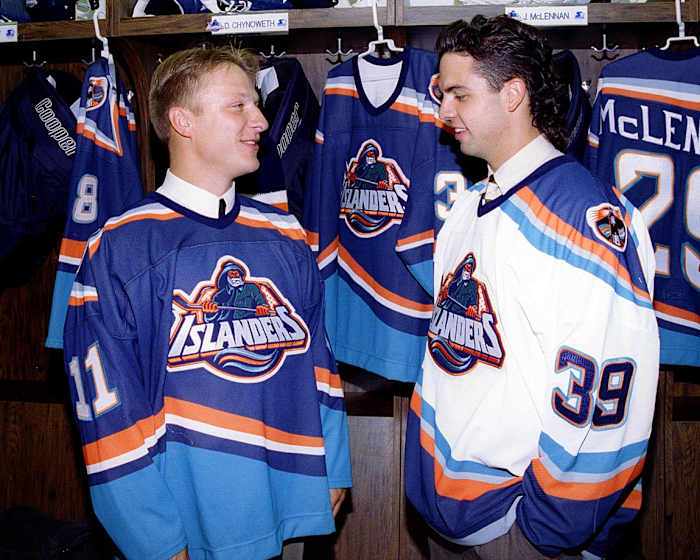 New-York-Islanders-fisherman-uniform-1995-Darius-Kasparaitis-Travis-Green_0.jpg